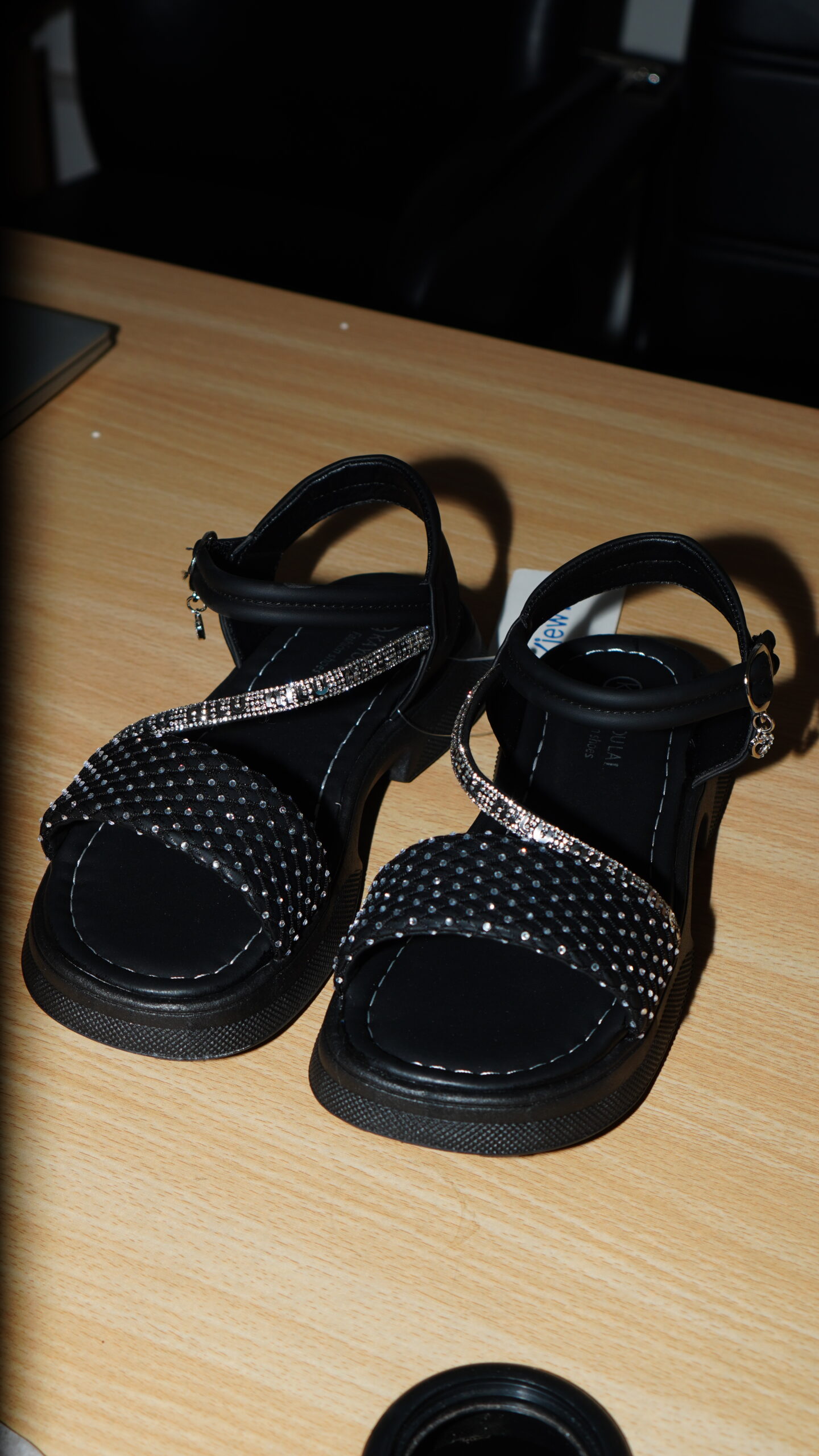 Girls Urban Casual Sandal - Image 11