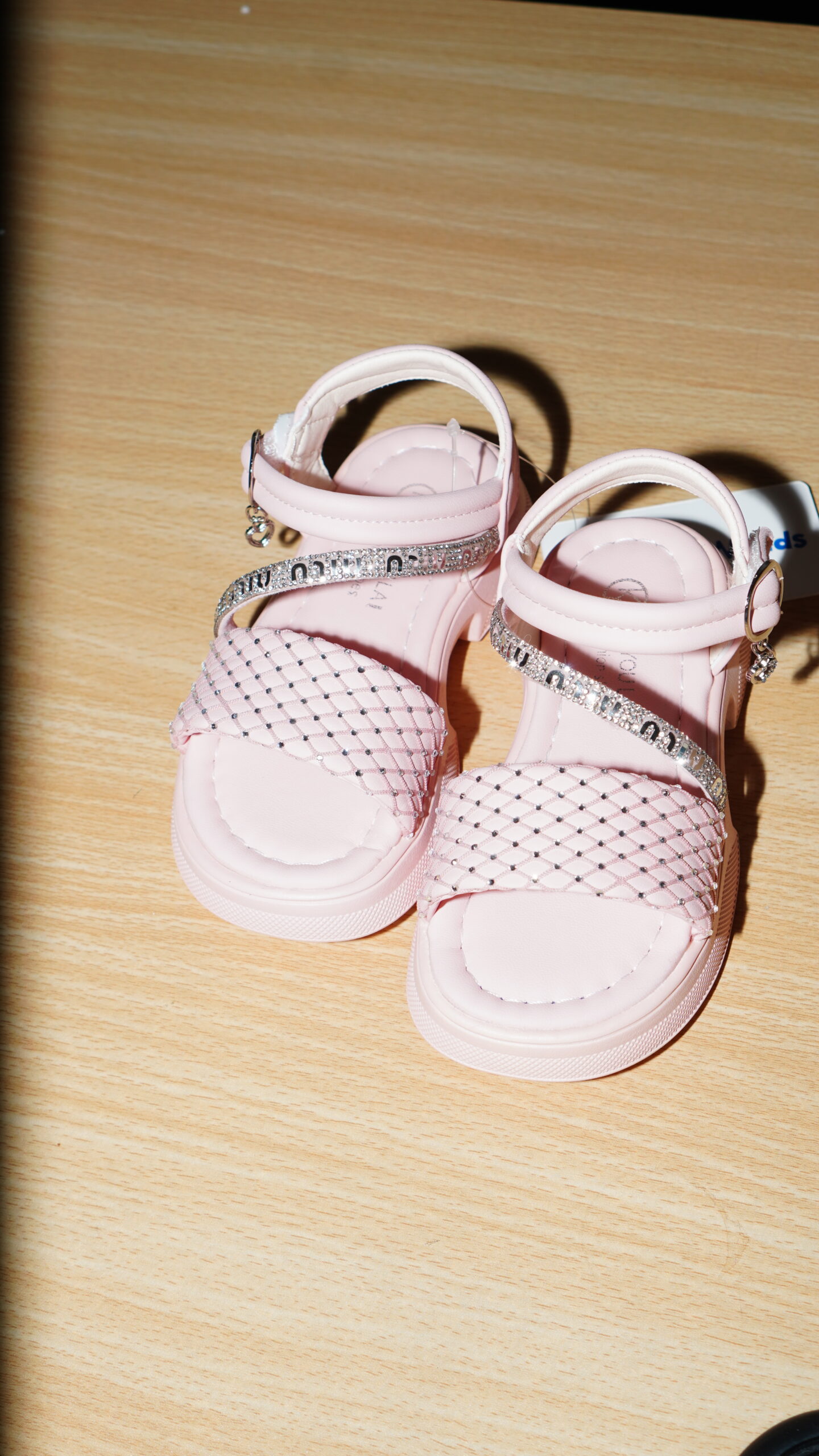 Girls Urban Casual Sandal - Image 4