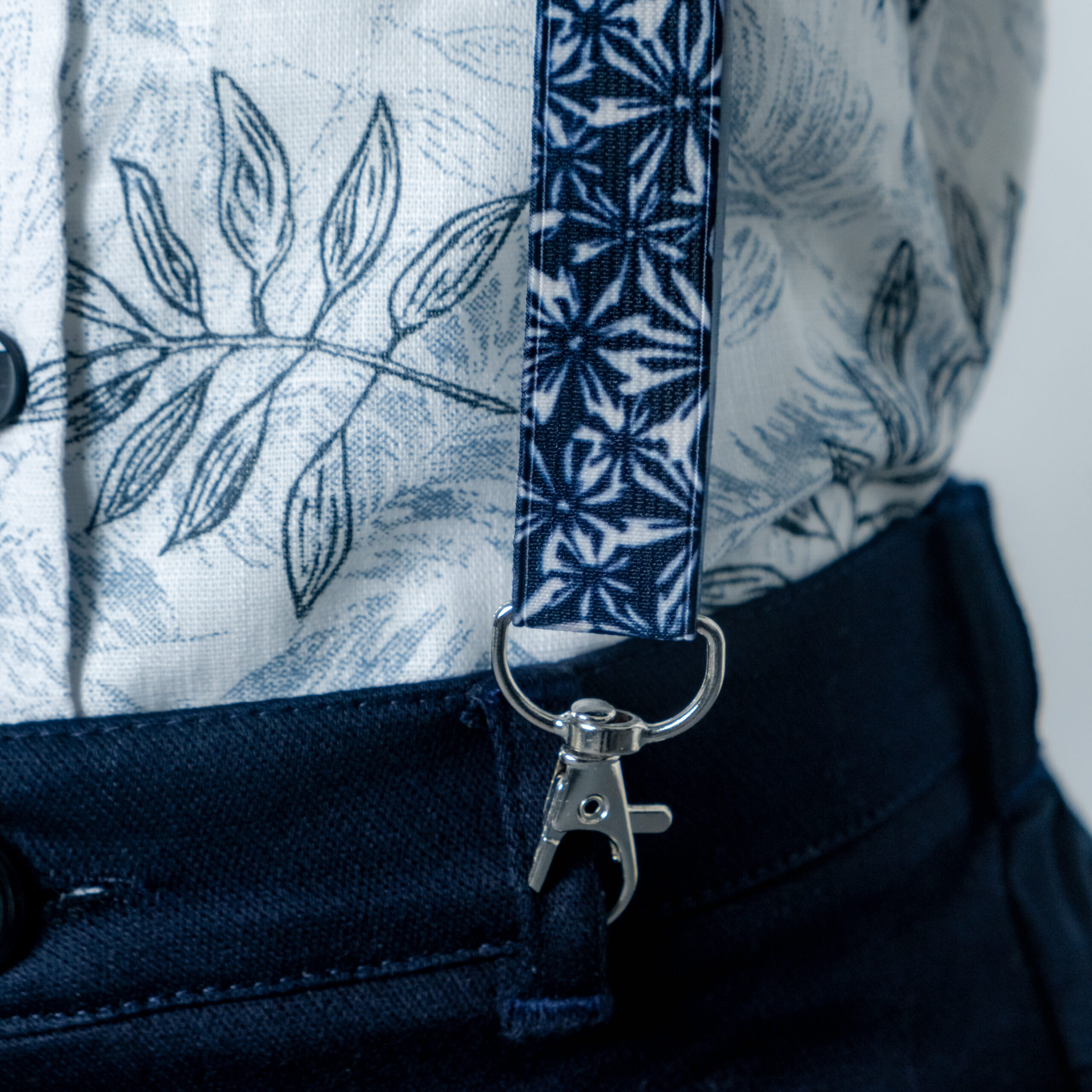 Dapper Navy Suspenders Set - Image 3